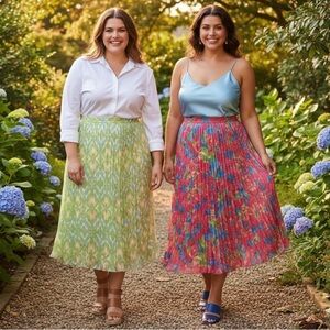 Bundle of 2 Women’s Bright Floral Pleated Pull On Boho Maxi Skirts Summer Sz 24